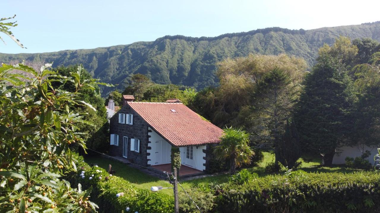 Stone House - Sete Cidades Luaran gambar