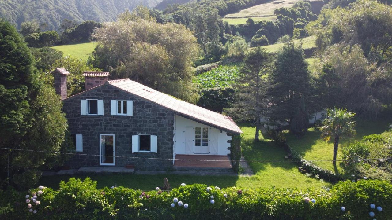 Stone House - Sete Cidades Luaran gambar